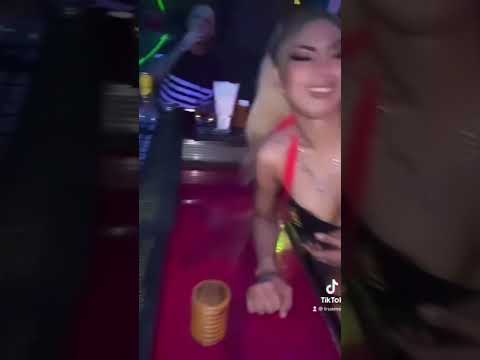 QUEEN CLUB AGOGO Soi LK Metro Pattaya Thailand – Hot Thai Bargirl Having Fun  #pattaya #thailand